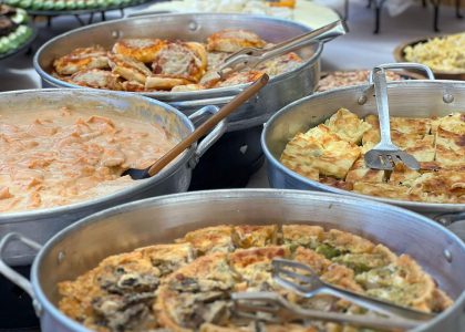 מגשי אירוח לישיבות ואירועים