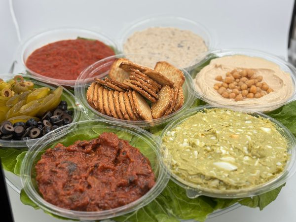 מגש סלטים ישראלים