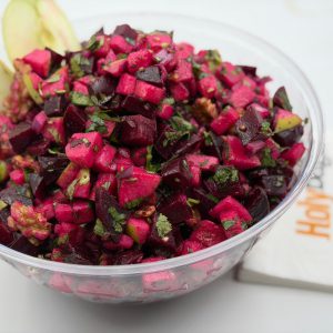 סלט סלק עם תפוחים